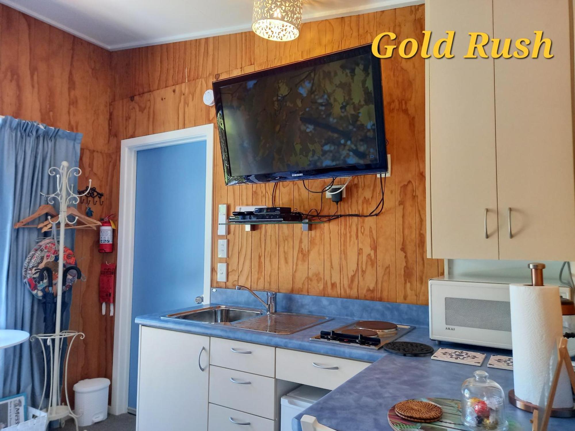 Charleston Goldfields Accommodation ภายนอก รูปภาพ